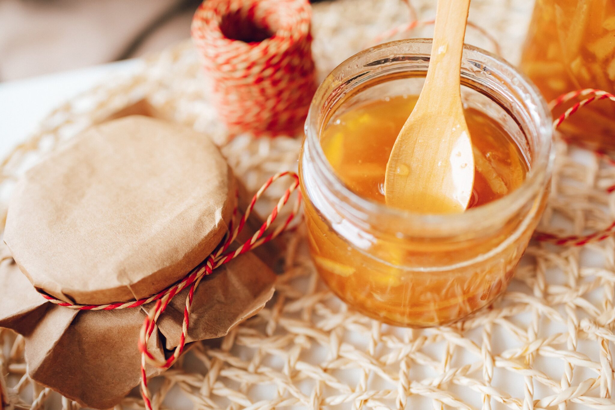 Мед вместо сахара при похудении можно. Мед и варенье. Мармелад с медом. Полезные сладости детям мед. Северный мед.